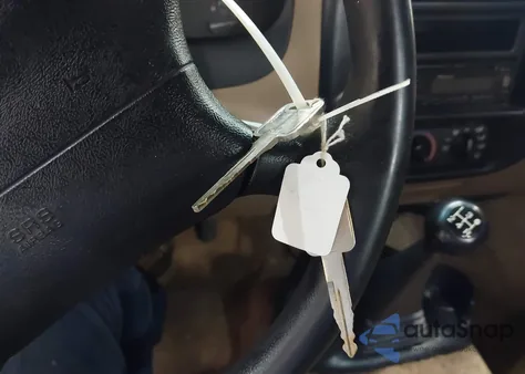 1997 Ford Ranger Splash/Xl/Xlt из США, поврежденный, VIN 1FTCR10A5VTA47063